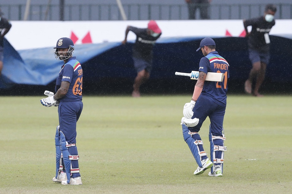 सूर्यकुमार यादव की जगह मैच जिताऊ पारियां खेलने वाले इस खिलाड़ी को लो- सलमान बट्ट