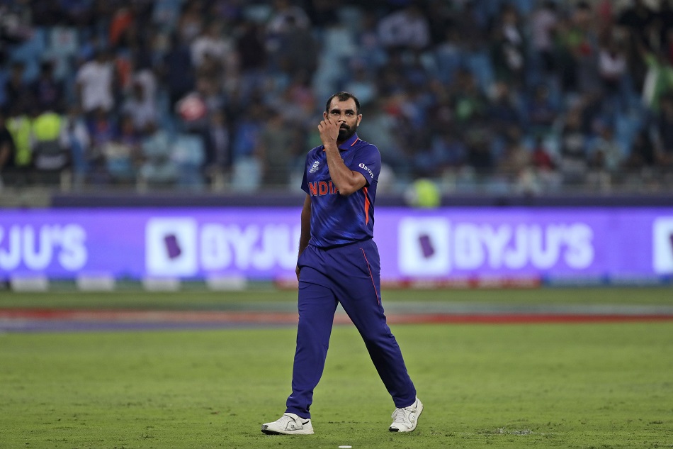 When Mohammed Shami went to teach a lesson to a Pakistani fan After Indias defeat in CT 2017