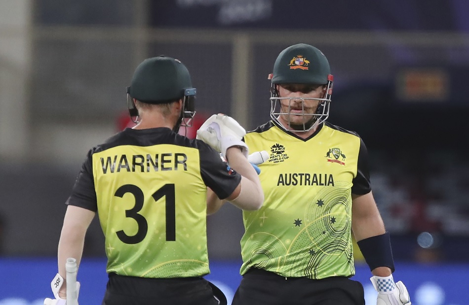 T20 WC 2021: David Warner returns to form, Aaron Finch praises beautiful inning