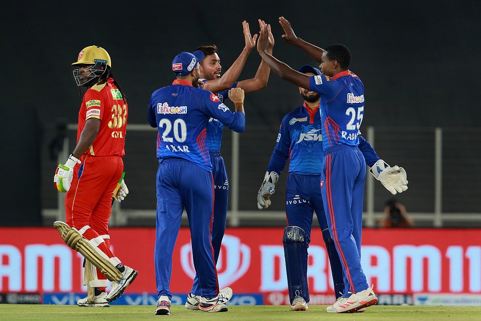 क्रिस गेल ने छोड़ा आईपीएल बायो-बबल, T20 WC के लिए खुद को देना चाहते हैं समय