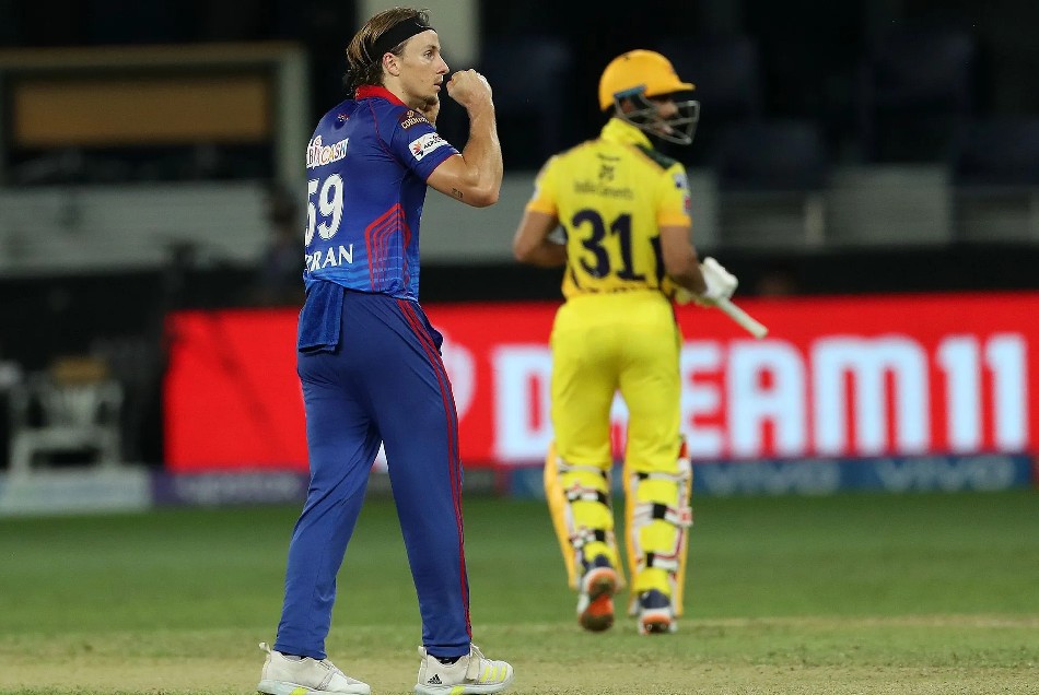 ऋषभ पंत ने आखिरी ओवर को लेकर तोड़ी चुप्पी, बताया क्यों रबाडा के बजाय टॉम कर्रन से करायी गेंदबाजी