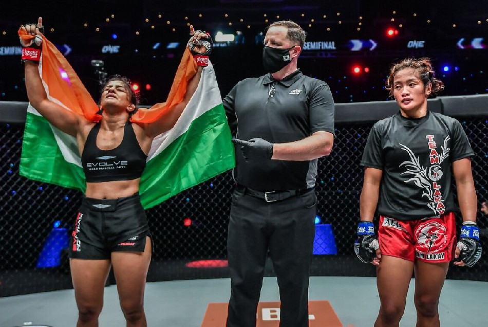 दुनिया के सबसे बड़े महिला MMA टूर्नामेंट के फाइनल में पहुंची ऋतु फोगाट, फिलिपियन रेसलर को हराया