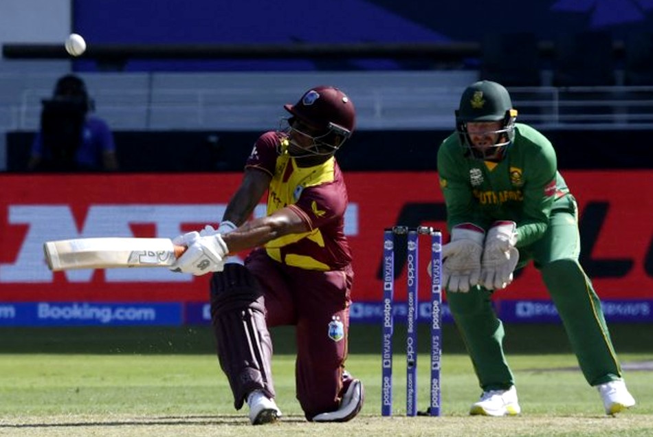 SA vs WI: 6 छक्के लगाकर लुईस ने ठोंका विस्फोटक अर्धशतक, धीमी शुरुआत के बाद खड़ा किया सम्मानजनक स्कोर