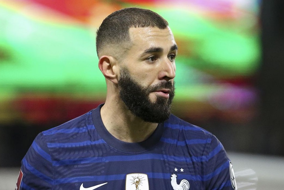 स्टार फुटबाॅलर को मिली सजा, 'सेक्स टेप' वायरल करने की देता था धमकी