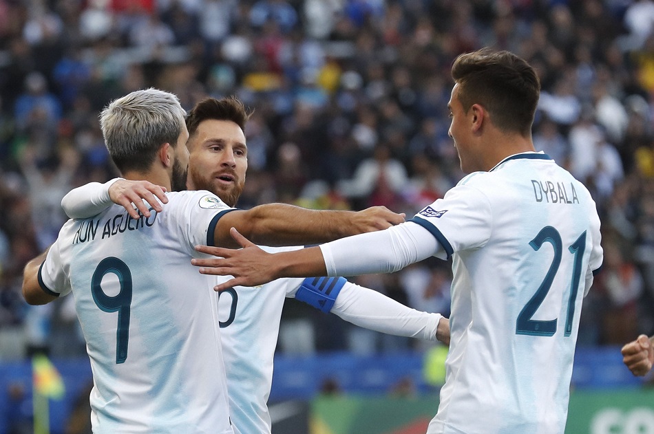 दिल की समस्या के चलते बार्सिलोना के स्ट्राइकर को 33 साल की उम्र में लेना पड़ा संन्यास