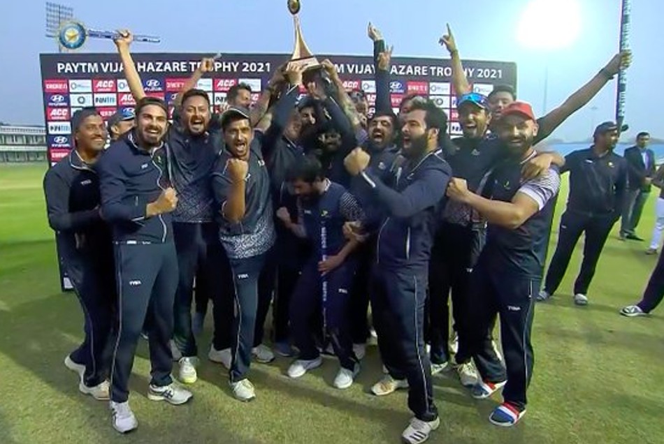 Vijay Hazare Final: दिनेश कार्तिक के शतक पर भारी पड़ी शुभम की पारी, हिमाचल प्रदेश ने जीता पहला खिताब