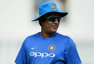 IPL में सट्टेबाजी के आरोप में भारतीय महिला क्रिकेट टीम के पूर्व कोच तुषार अरोटे गिरफ्तार