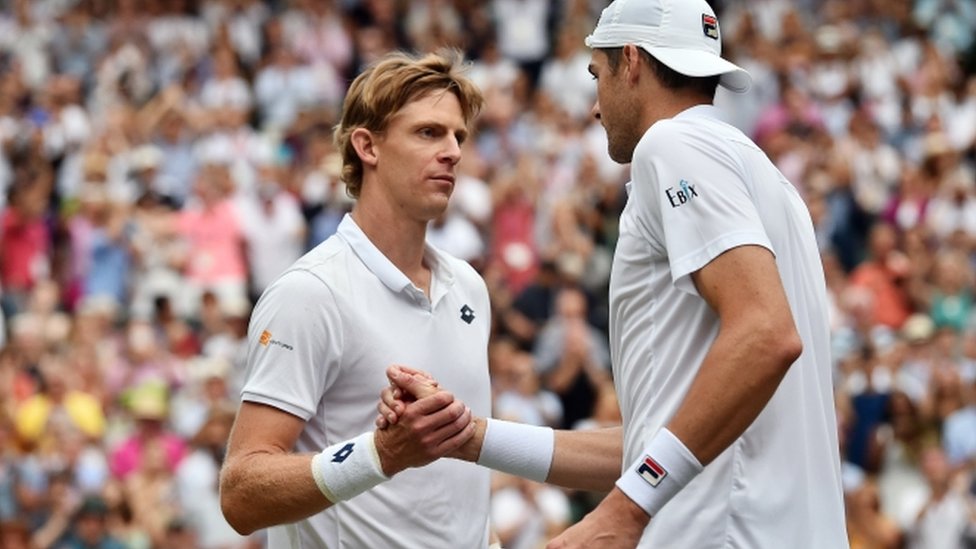 लगातार दूसरा सेमीफ़ाइनल भी घंटों चला, जोकोविच से हारे नडाल