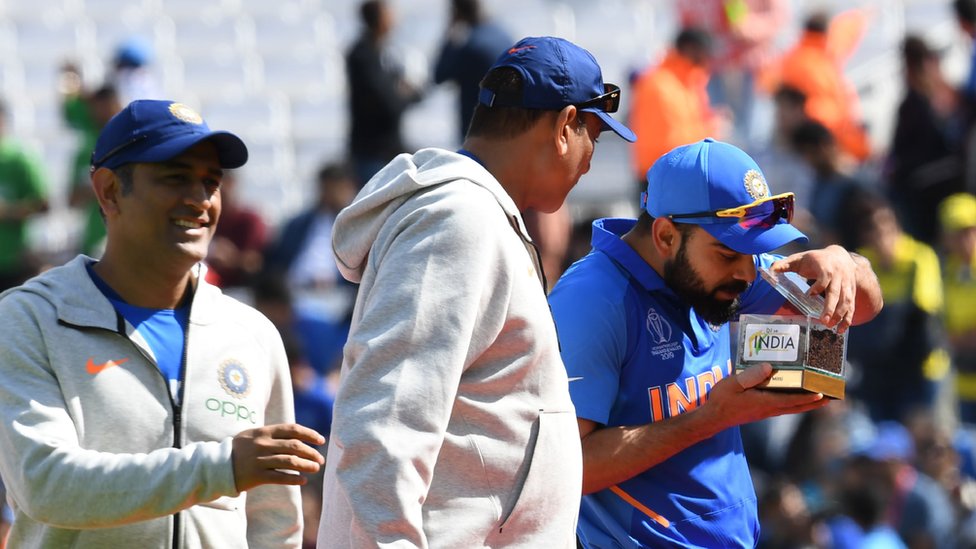 धोनी, शास्त्री, कोहली